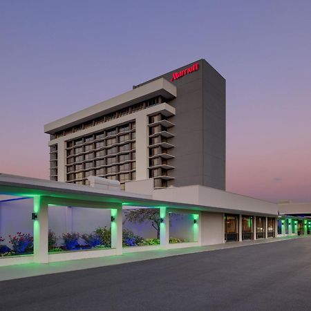 Marriott Saddle Brook Hotel Bagian luar foto