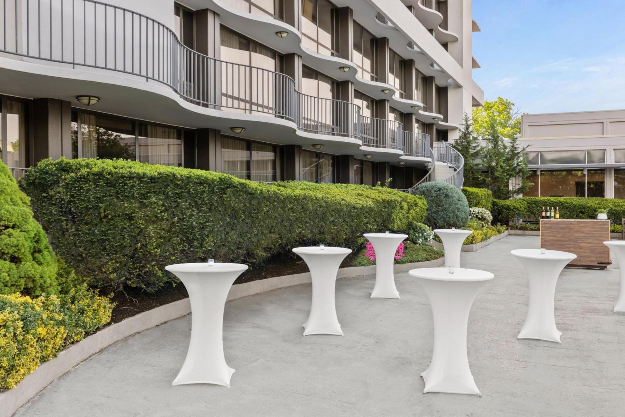 Marriott Saddle Brook Hotel Bagian luar foto