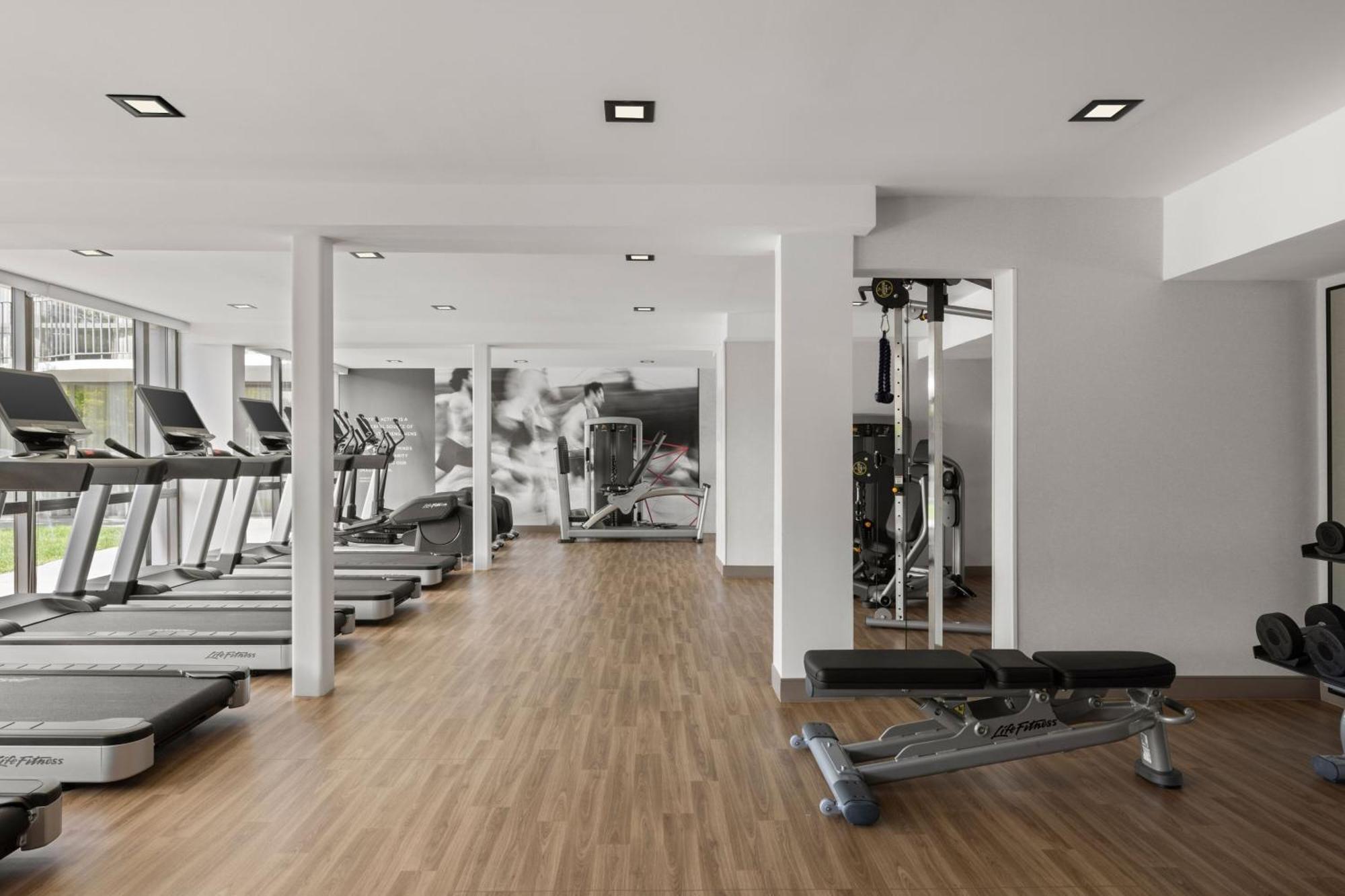 Marriott Saddle Brook Hotel Bagian luar foto