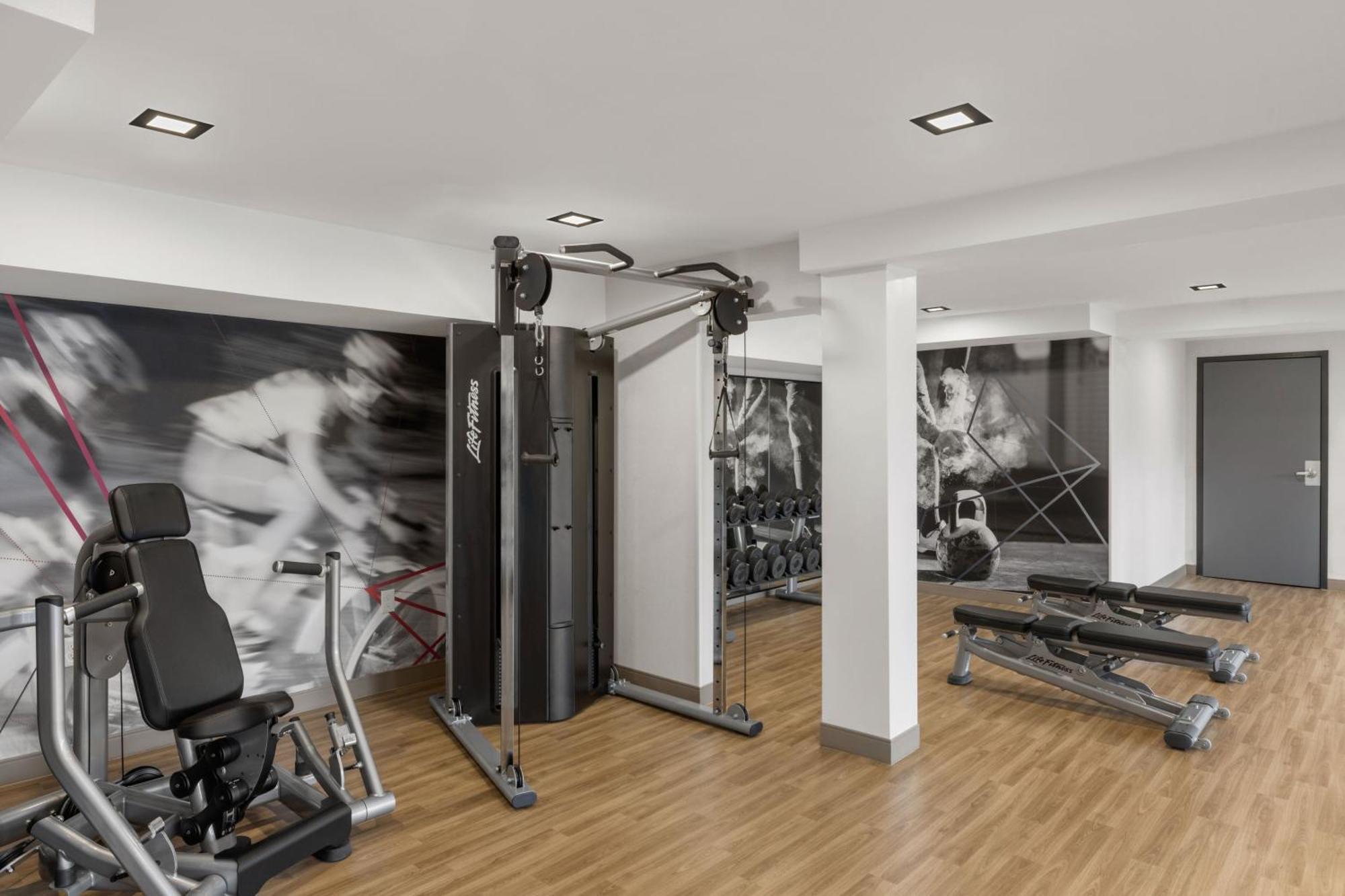 Marriott Saddle Brook Hotel Bagian luar foto