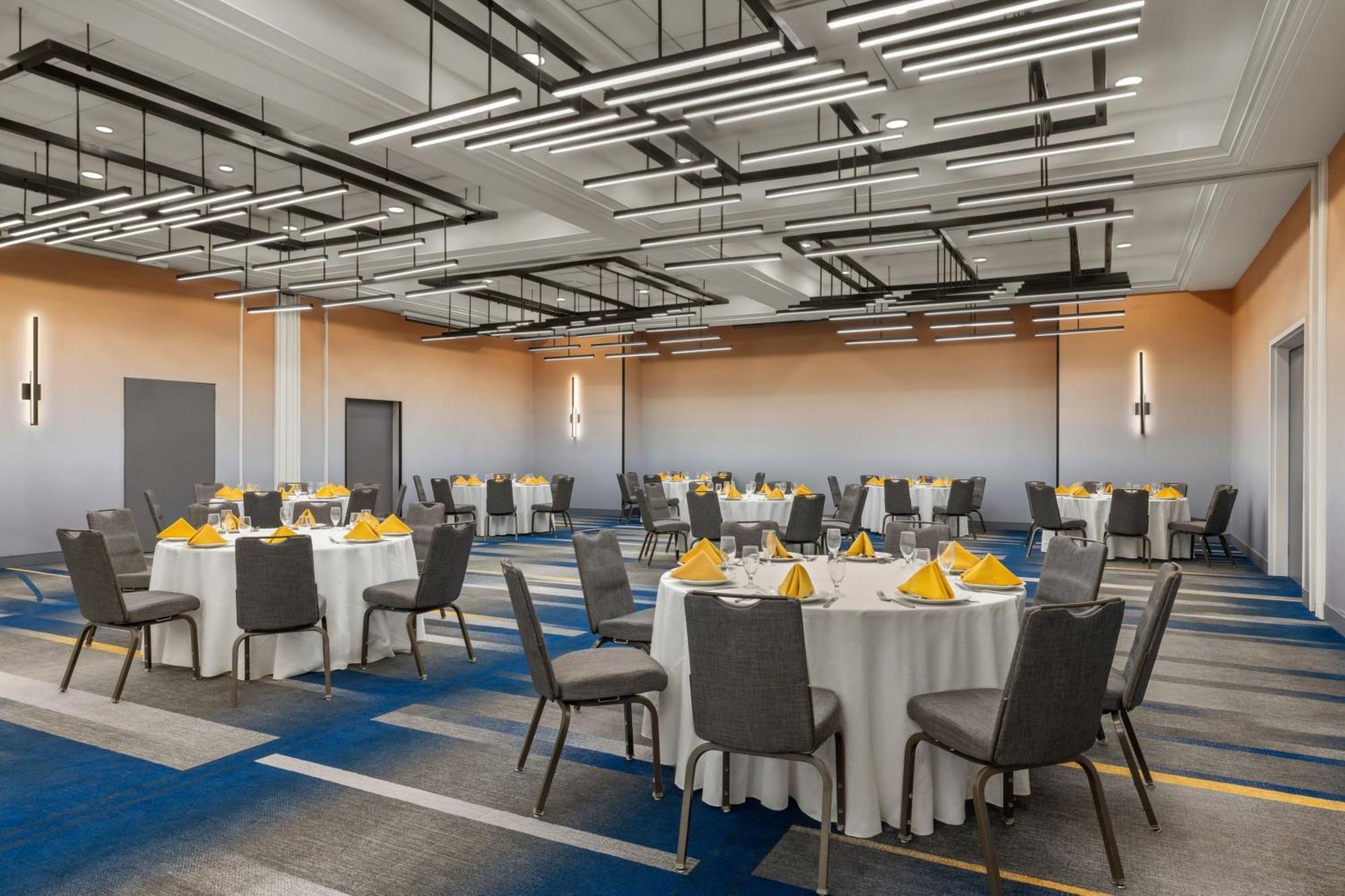 Marriott Saddle Brook Hotel Bagian luar foto